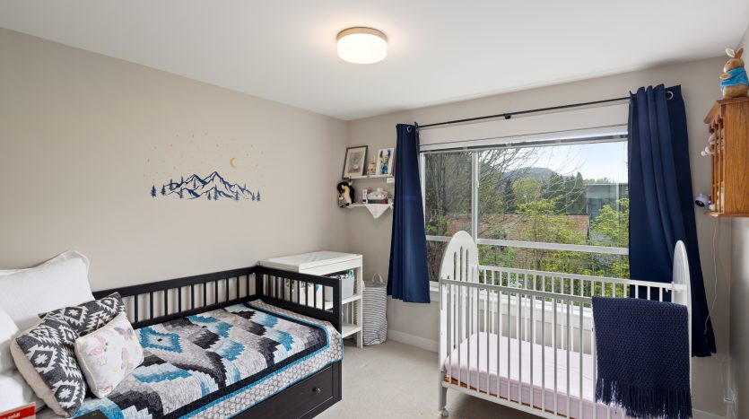 Squamish townhouse in Dentville